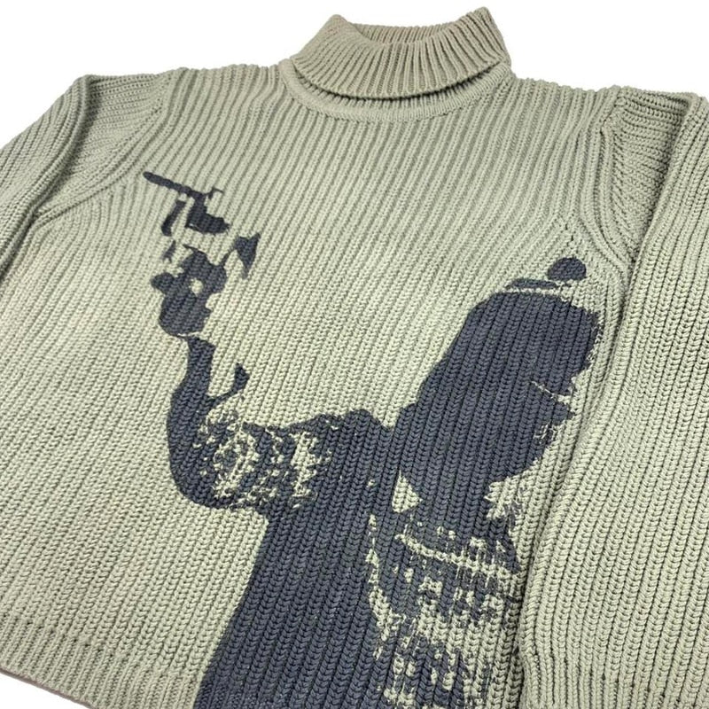 THE OLIVE GUNMAN SWEATER