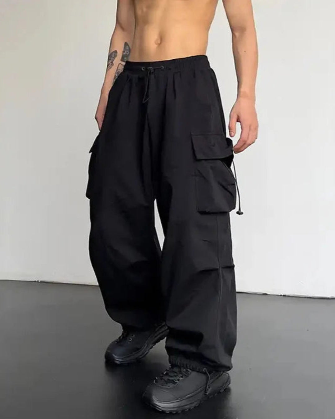 THE CARGO PARACHUTE PANTS