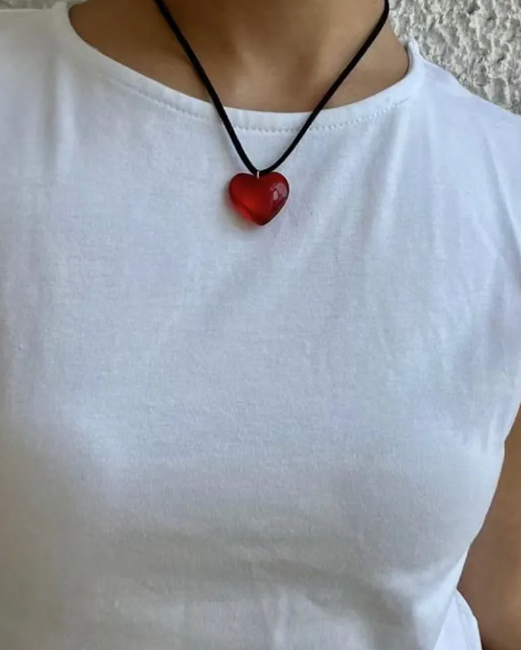 THE GLASS HEART PENDANT