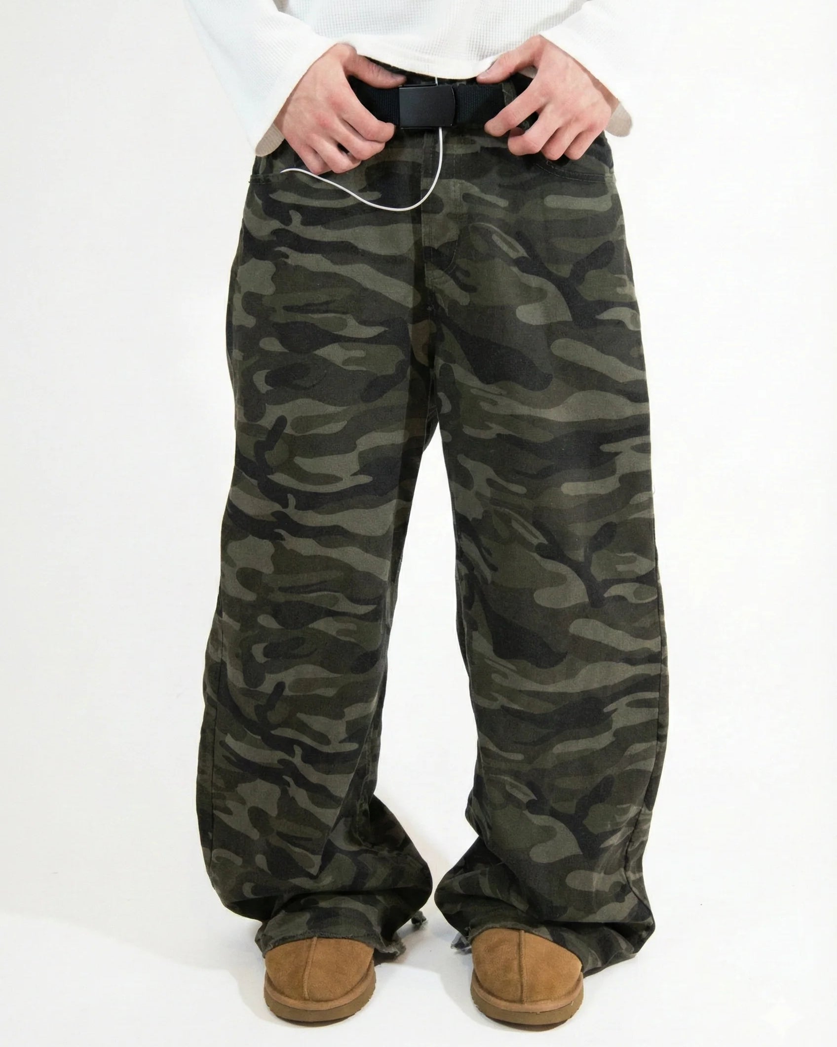 THE SHADOW CAMO PANTS