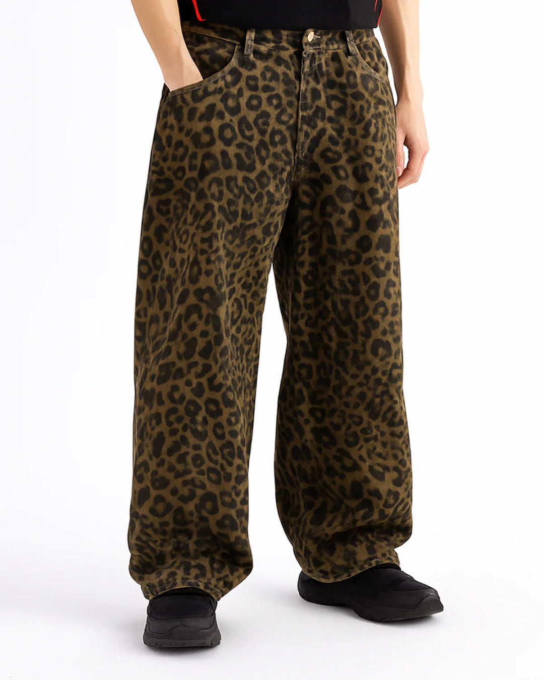 THE LEOPARD JEANS