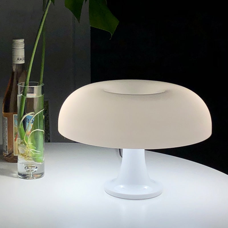 THE MUSHROOM LAMP