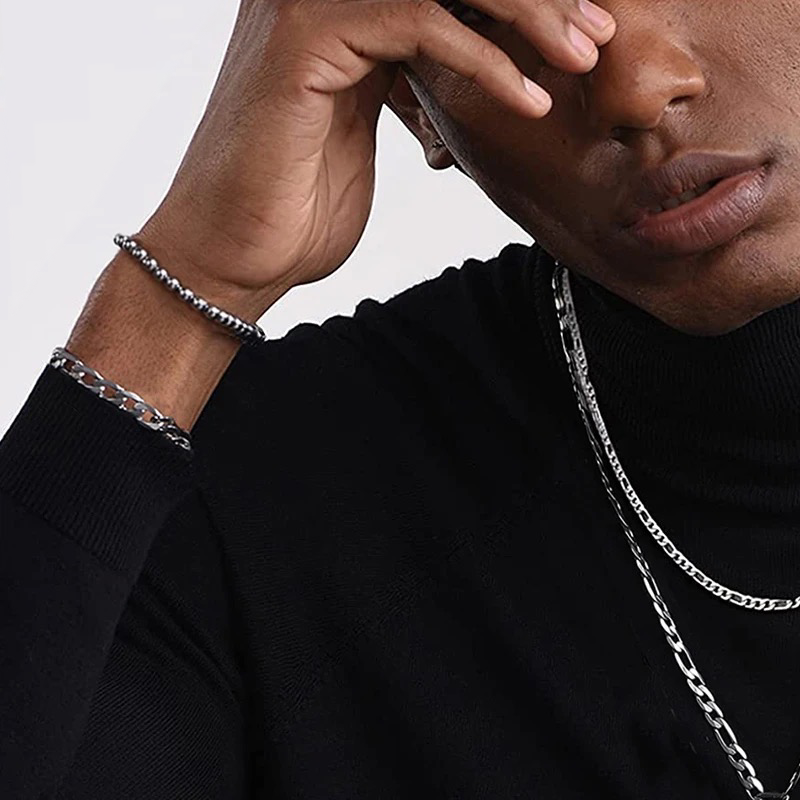 THE SILVER BEAD BRACELET