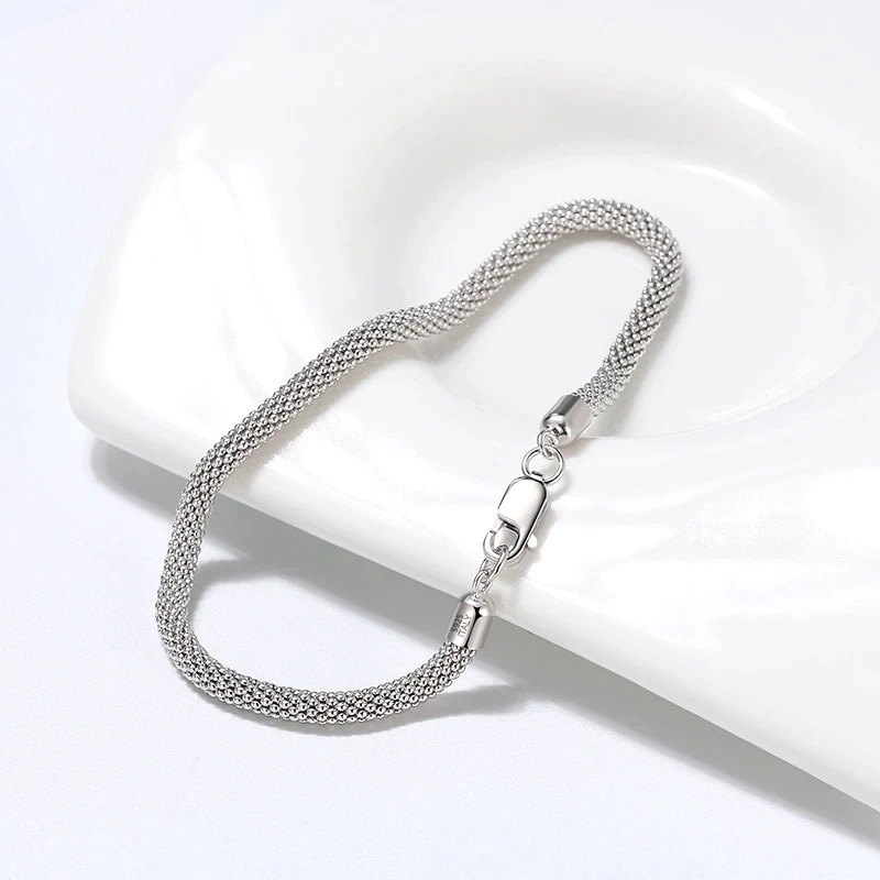THE SILVER MESH BRACELET